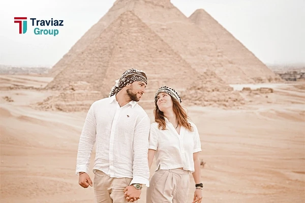Journey Through Ancient Egypt: 6-Day Easter Holiday Tour }}