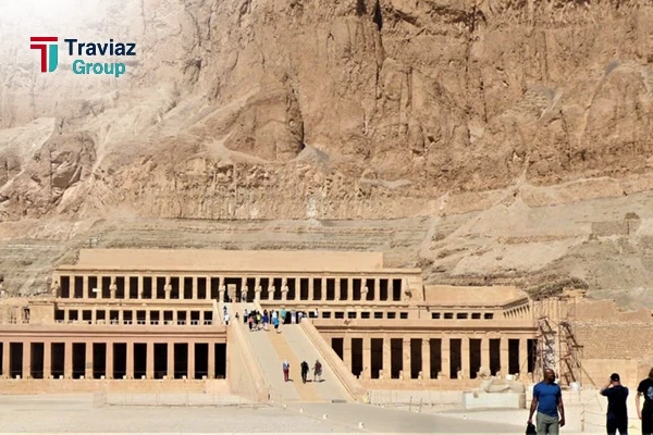6-Day Cairo, Aswan & Luxor Tour with Nile Cruise }}