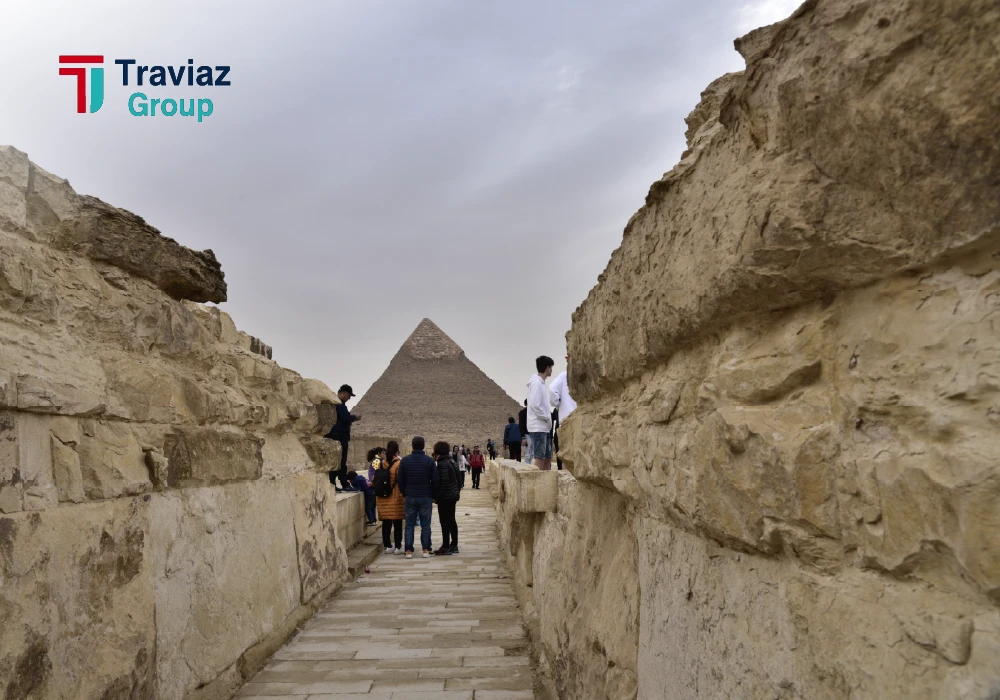 3 Day Cairo Family Holiday with Egyptologist Guide }}