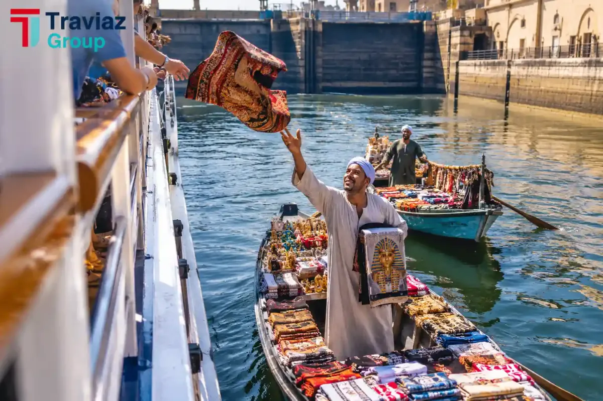 Esna Floating Market